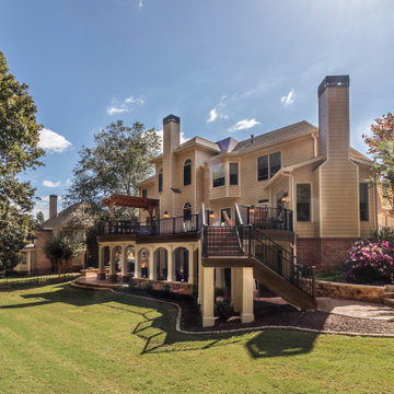 Outdoor Kitchen, Deck & Porch