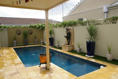 Inspiration for a mediterranean pool in Melbourne.