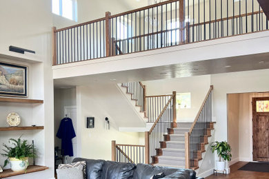 Example of a mid-sized mountain style home design design in Salt Lake City