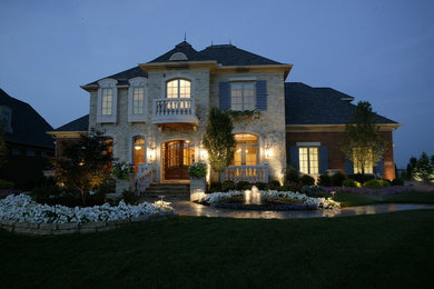 Elegant exterior home photo in Cincinnati