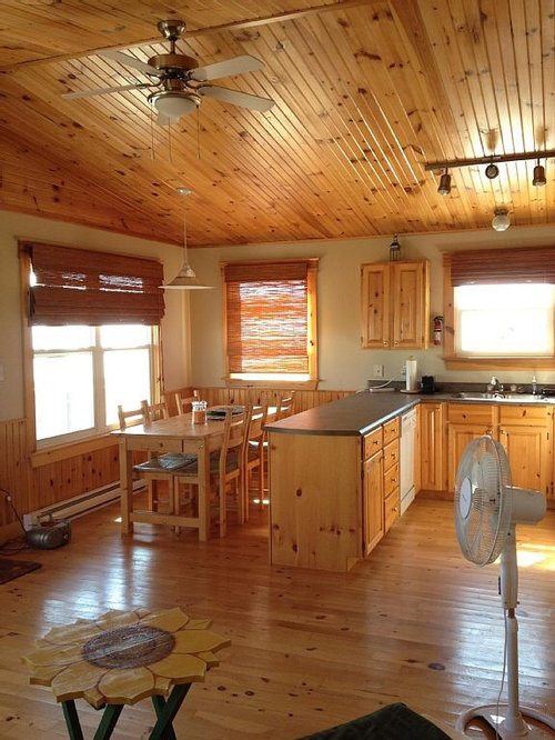 should we paint the ceiling?