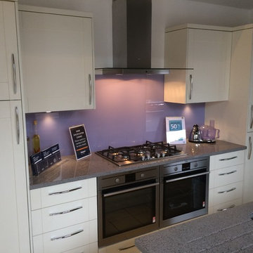 Decorative Glass Splashback Installations