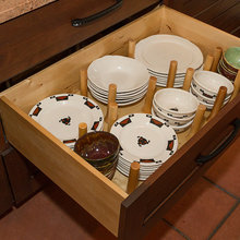Cabniets/ drawers