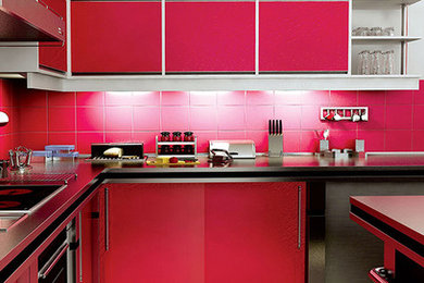 Minimalist kitchen photo in Chennai