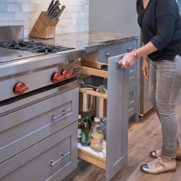 Kithcen Spice Rack Pull-Out