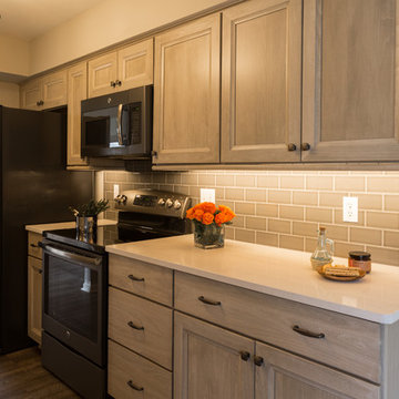 Kitchen Before and After Remodel: From Obsolete to Chic