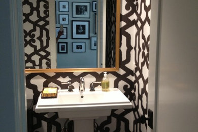 Trendy powder room photo in Los Angeles