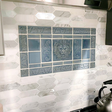 Victorian Lion Tile – Decorative Kitchen Backsplash Mural