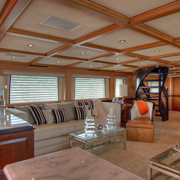 Piano Bar Yacht