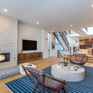Oceant front in venice (living room)