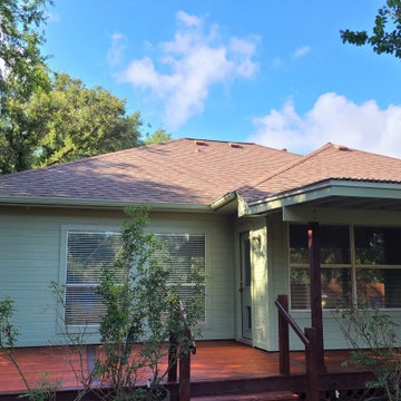 Cedar Deck + Exterior Paint in Anderson Mill