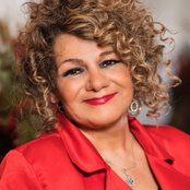 Nahid Holmess foto