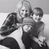 Kim Barker's photo