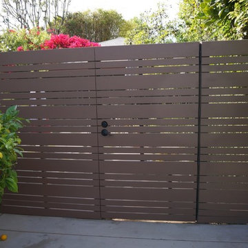 Rose Ave - Entry Gates