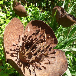 Sculpture by Anne Roberts of Fenton Roberts Garden Design - Garden Statues, Sculptures & Art