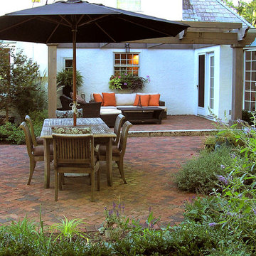A Cozy Garden