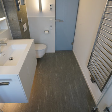 Aus einem Badezimmer wird ein Duschbad der extra Klasse