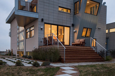 Inspiration for a contemporary exterior in Chicago with metal siding.