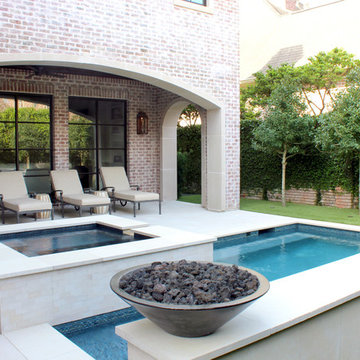 Piping Rock Backyard Retreat – Oak Estates, Houston
