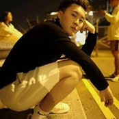 Yan Gai Sher's photo