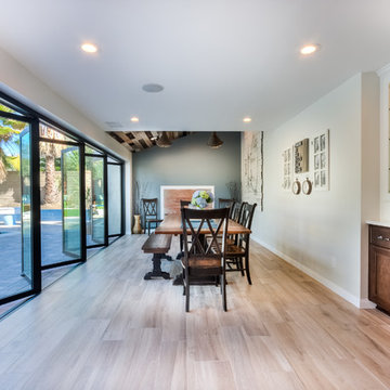 LaCantina Doors