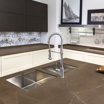 Neolith Kitchen Lounge