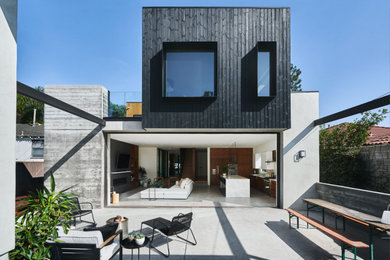 Inspiration for a patio remodel in Los Angeles