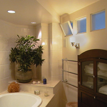 Master Bath Transoms to Admit Natural Light