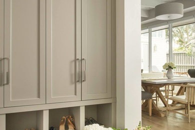 Inspiration for a country home design remodel in Orlando