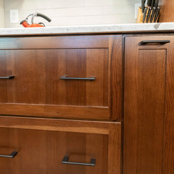 Beveled Edge Transitional Kitchen