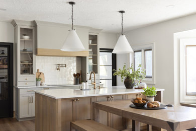 Example of a transitional kitchen design in Salt Lake City