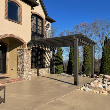 Luxury Front Entry Home Pergola In Highland Lakes