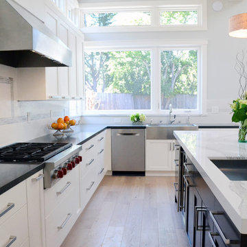 Mountain View Kitchen And Bathroom Design