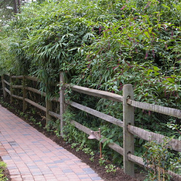 Colonial Gardens