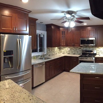 Berkeley Heights, NJ - St. Martin Stock Cabinetry Kitchen