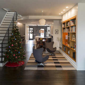 718 Oakley