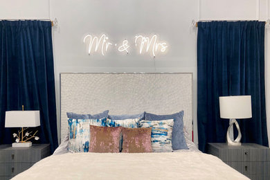 Bedroom - modern bedroom idea in New Orleans