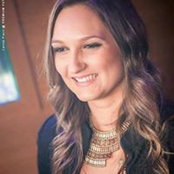 Renata Lima's photo