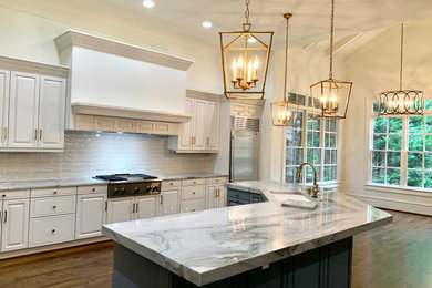 Inspiration for a kitchen remodel in Atlanta
