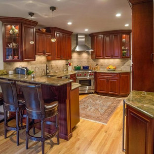 Happ's Kitchen & Bath Review]