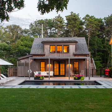 Martha’s Vineyard Beach Barn