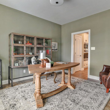 Waverly II - Home Office