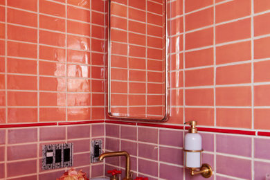 Inspiration for a small contemporary powder room remodel in Los Angeles