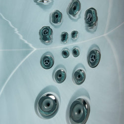 Jacuzzi Jets & Features - Hot Tubs