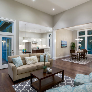 Northwest Contemporary in Lake Oswego, Oregon