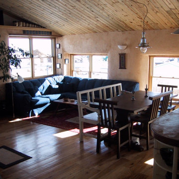 Earthy Strawbale Home