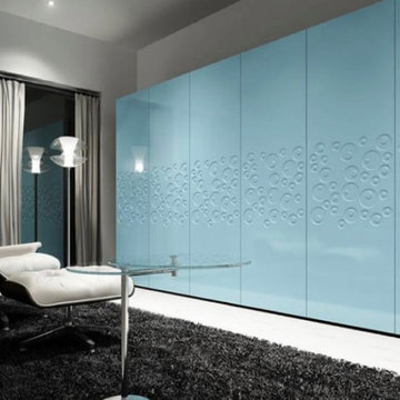 Entertainment Systems & Media Centers