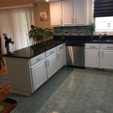 cabinet refacing with backsplash
