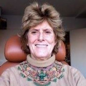 Lois Dubin's photo