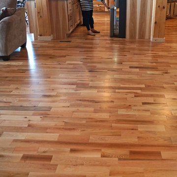 Red Oak Rustic 4" x 3/4" Solid Prefinished